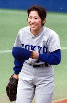 Takemoto 1st female Japanese in Tokyo Big-Six baseball